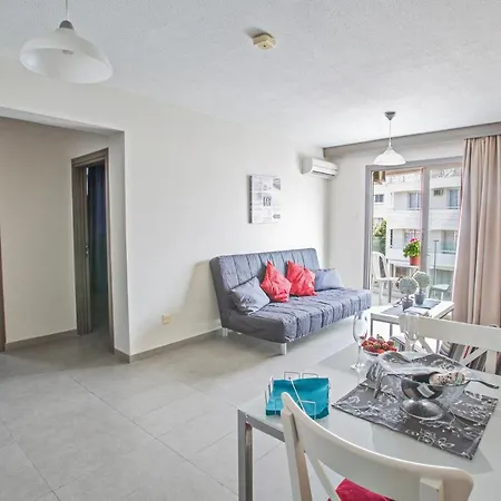 So4 * Agia Napa